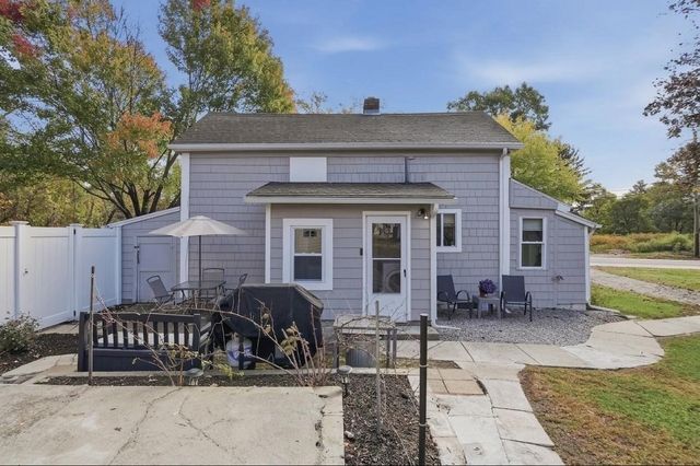 78 Dudley Road, Oxford, MA 01540