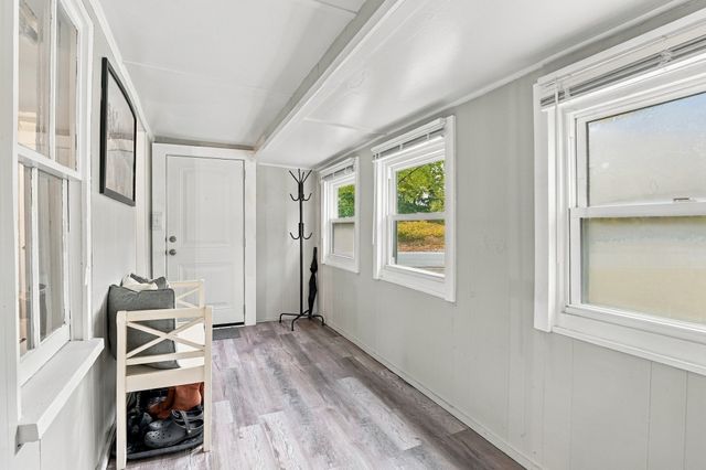 78 Dudley Road, Oxford, MA 01540