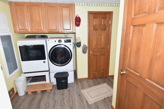 15 Tow Path Road, Granville, OH 43023