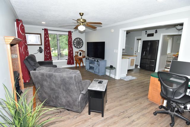 15 Tow Path Road, Granville, OH 43023