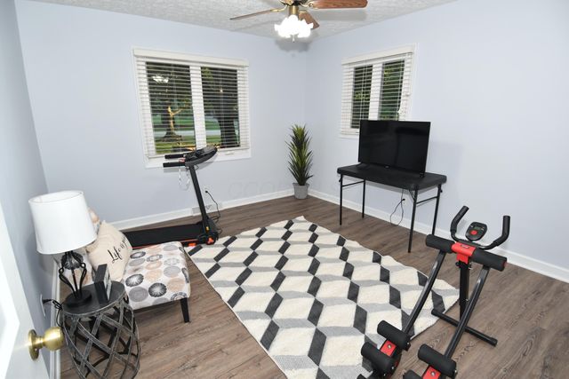 15 Tow Path Road, Granville, OH 43023