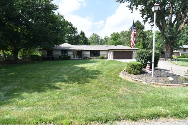 15 Tow Path Road, Granville, OH 43023