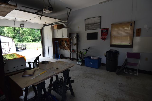15 Tow Path Road, Granville, OH 43023