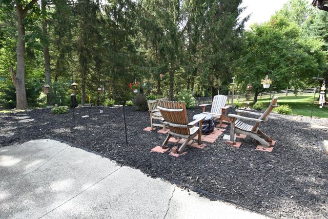 15 Tow Path Road, Granville, OH 43023