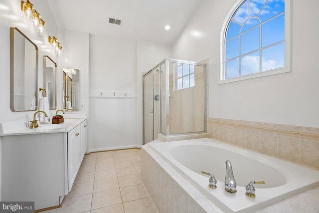 1379 MAIN ST, Gaithersburg, MD 20878