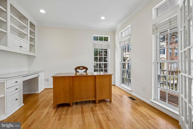 1379 MAIN ST, Gaithersburg, MD 20878