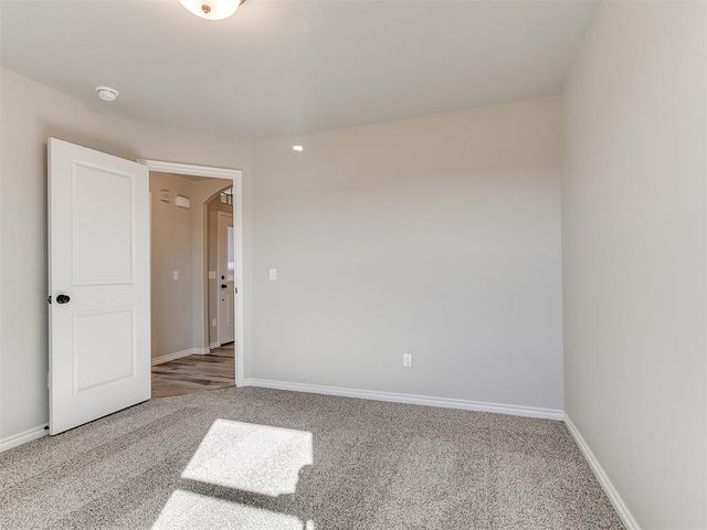 12028 Rockbed Drive, Yukon, OK 73099