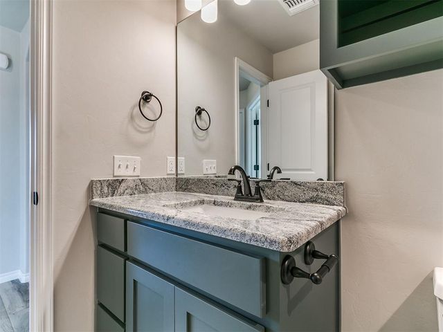 12028 Rockbed Drive, Yukon, OK 73099