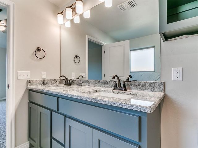 12028 Rockbed Drive, Yukon, OK 73099