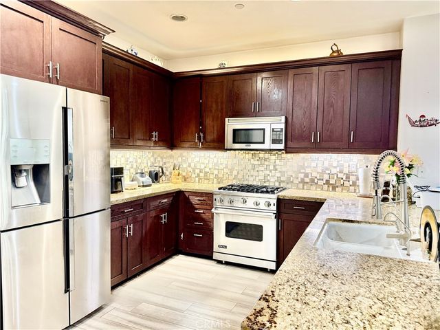 6397 Marbella, Eastvale, CA 91752