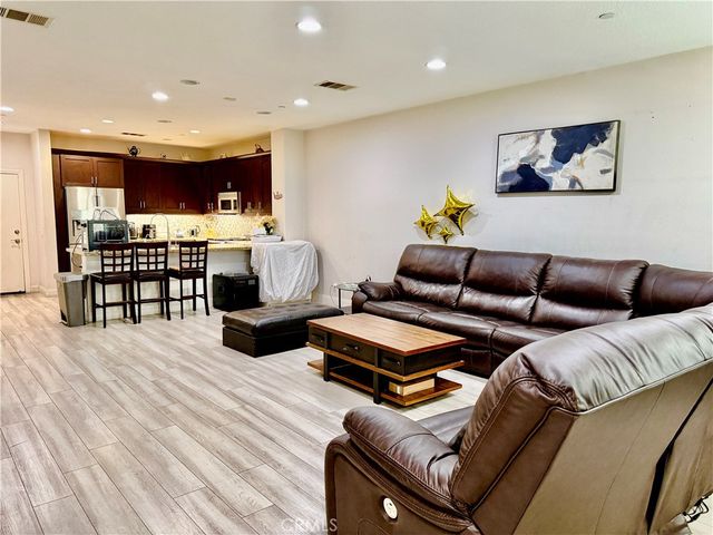 6397 Marbella, Eastvale, CA 91752