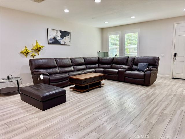 6397 Marbella, Eastvale, CA 91752