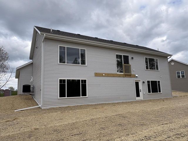 267 Cardinal DRIVE, Sullivan, WI 53178