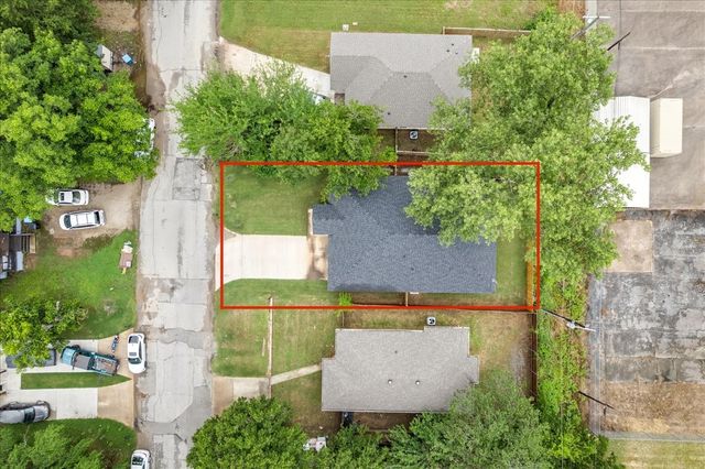 309 E Shepherd Street, Denison, TX 75021