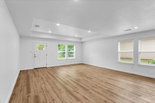 309 E Shepherd Street, Denison, TX 75021