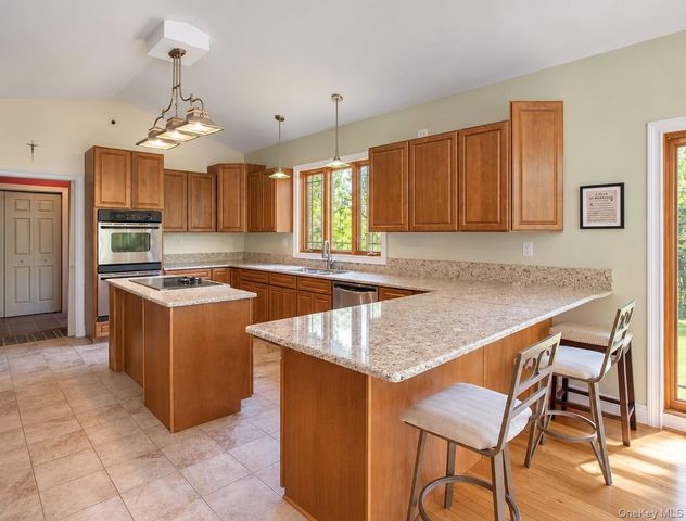 22 Noble Street, Coxsackie, NY 12051