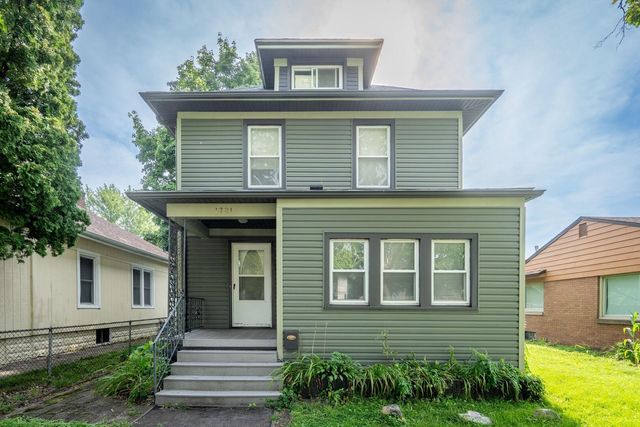 1721 28th Street, Rock Island, IL 61201