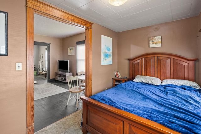 1721 28th Street, Rock Island, IL 61201