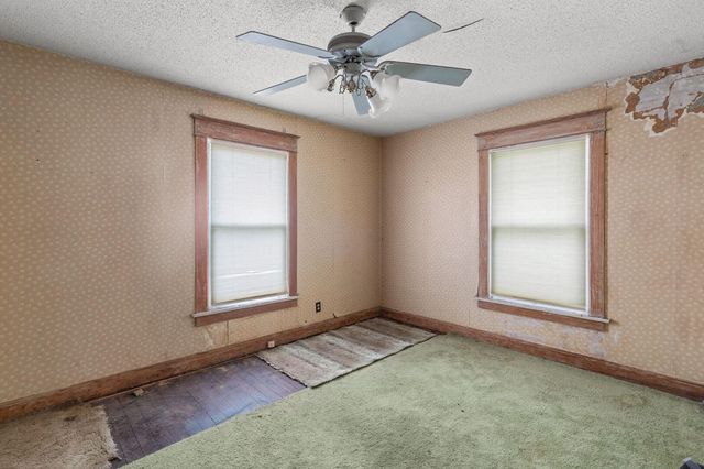 1721 28th Street, Rock Island, IL 61201