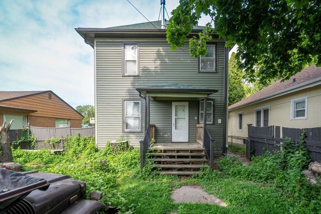 1721 28th Street, Rock Island, IL 61201