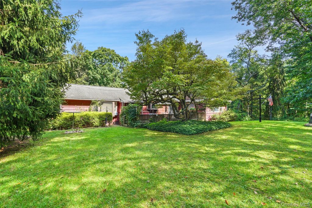 28 S Bedford Road, Pound Ridge, NY 10576 — exterior