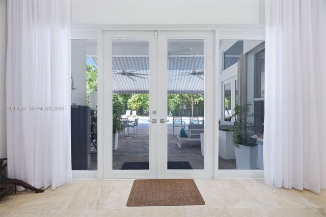1205 Seagull Ter, Hollywood, FL 33019