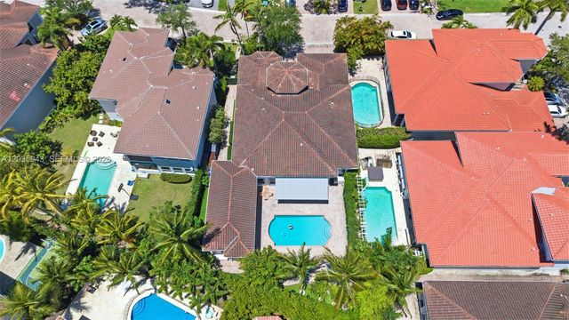 1205 Seagull Ter, Hollywood, FL 33019
