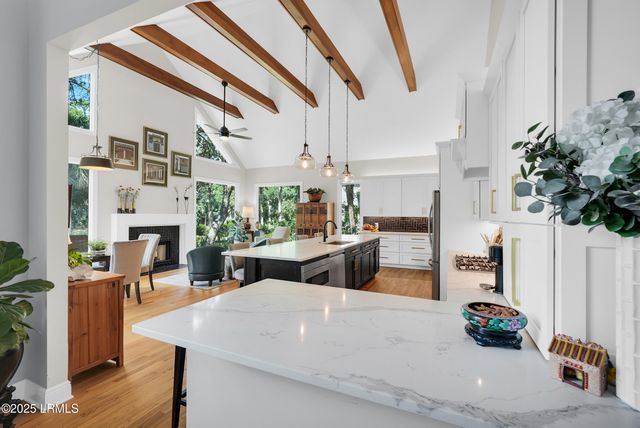 5 Delta Lane, Hilton Head Island, SC 29928