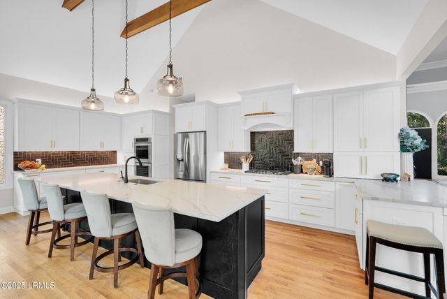 5 Delta Lane, Hilton Head Island, SC 29928