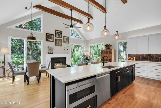 5 Delta Lane, Hilton Head Island, SC 29928