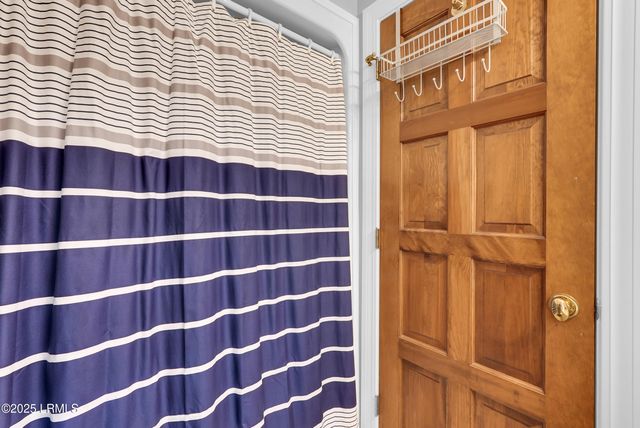 5 Delta Lane, Hilton Head Island, SC 29928