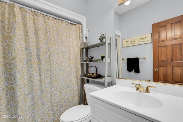 5 Delta Lane, Hilton Head Island, SC 29928