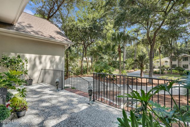 5 Delta Lane, Hilton Head Island, SC 29928