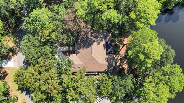 5 Delta Lane, Hilton Head Island, SC 29928