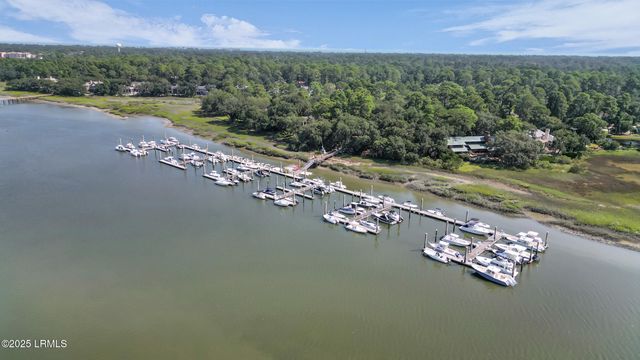 5 Delta Lane, Hilton Head Island, SC 29928
