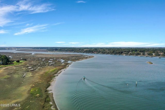 5 Delta Lane, Hilton Head Island, SC 29928