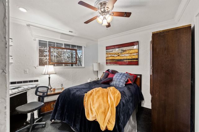 804 Valley Oaks Court, Arlington, TX 76012