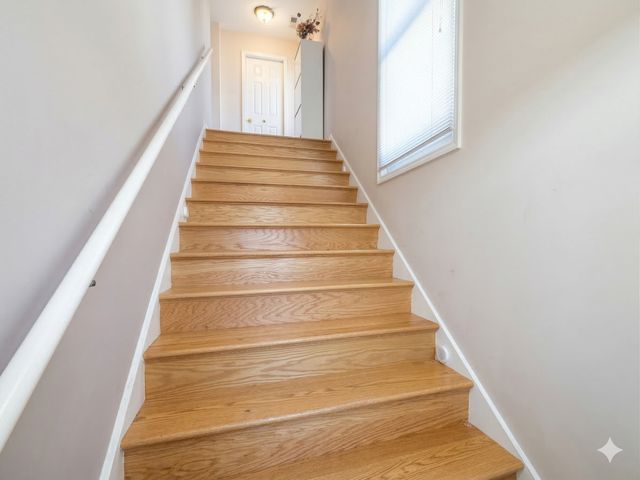 790 Regina Court 790, Woodstock, IL 60098