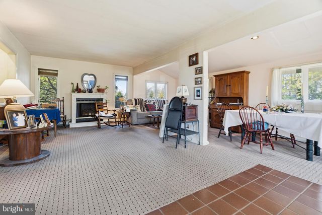 102 S FRANKLIN ST, Lambertville, NJ 08530