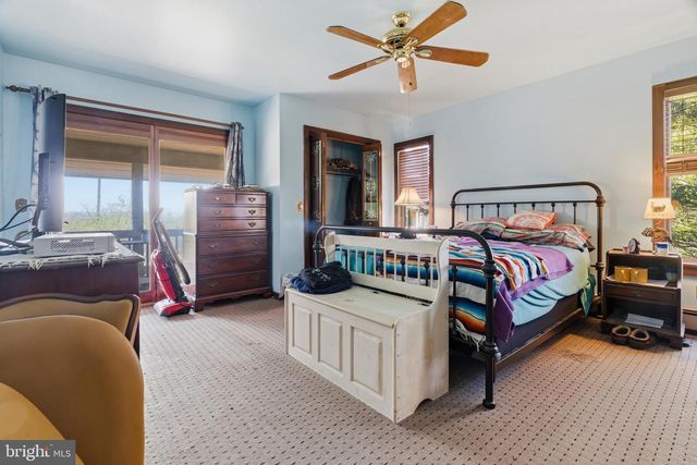 102 S FRANKLIN ST, Lambertville, NJ 08530