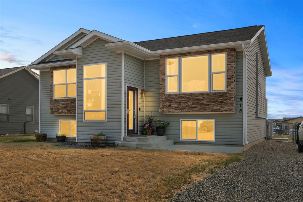 813 Guthrie Road, Helena, MT 59602 photo 1