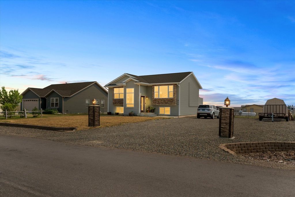 813 Guthrie Road, Helena, MT 59602 photo 3