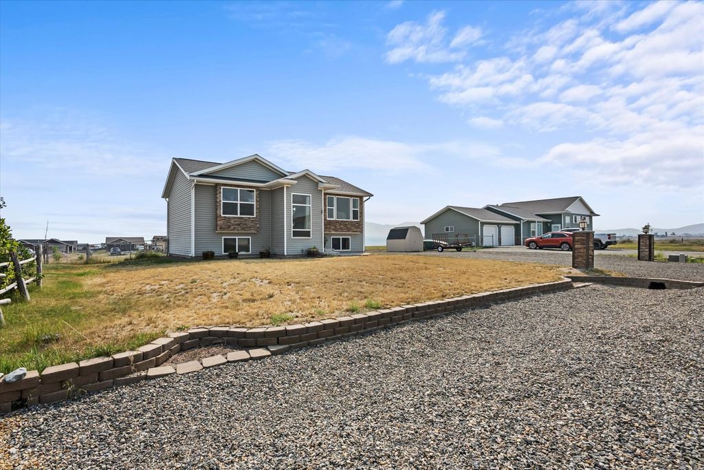 813 Guthrie Road, Helena, MT 59602 photo 4