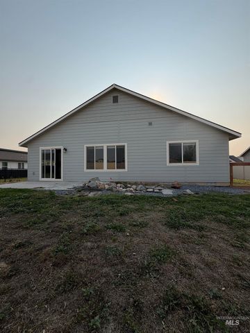 15363 Stovall Ave, Caldwell, ID 83607