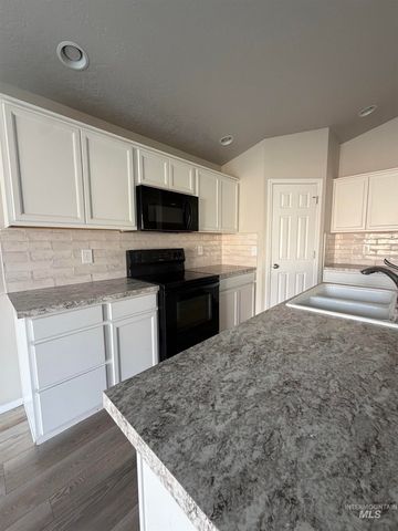 15363 Stovall Ave, Caldwell, ID 83607