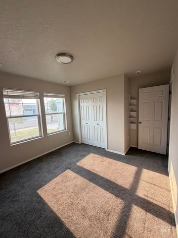 15363 Stovall Ave, Caldwell, ID 83607