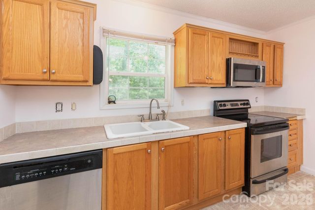 16 Rusty Clay Ridge, Fairview, NC 28730