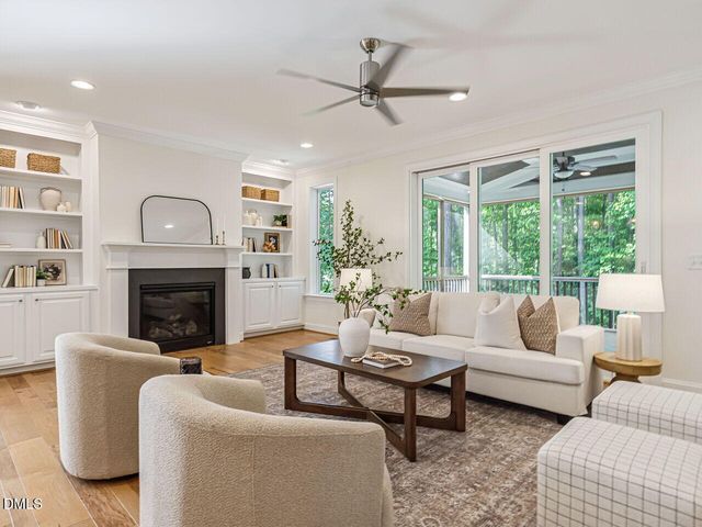 2117 Bee Cave Court, Apex, NC 27539