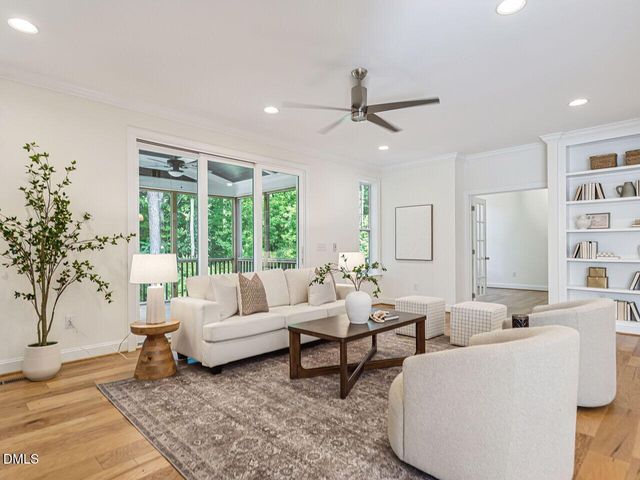 2117 Bee Cave Court, Apex, NC 27539