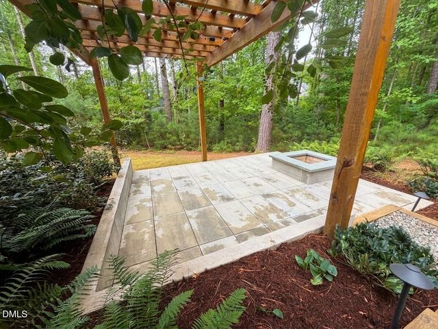 2117 Bee Cave Court, Apex, NC 27539